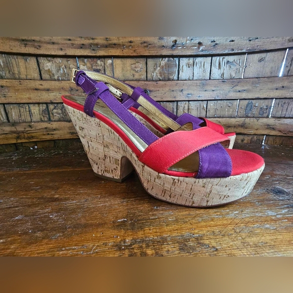 kate spade Shoes - Kate Spade New York Wedge Sandal Size 10